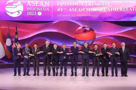 Destacan mensajes de premier vietnamita en 43 Cumbre de la ASEAN