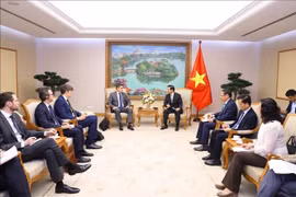 Vietnam busca apoyo de Reino Unido y UE en transición energética justa