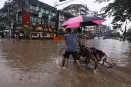 Inundaciones en Myanmar: cinco muertos y decenas miles de evacuados