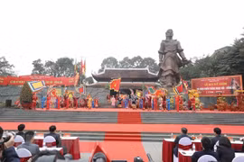 Conmemoran en Vietnam aniversario de épica victoria contra invasores