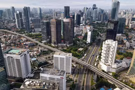Indonesia intenta alcanzar 11 mil millones de dólares en mercado de capital