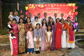  Vietnamitas en Argentina celebran fiesta del Año Nuevo Lunar 2023