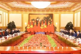 Líderes de Vietnam y China intercambian mensajes por aniversario de lazos
