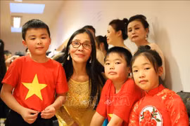 Fomentan enseñanza y aprendizaje del idioma vietnamita en ultramar