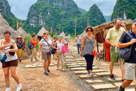 Se recupera número de turistas españoles a Vietnam