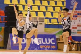 Selección vietnamita de Aeróbic con arranque perfecto en vísperas de SEA Games 32