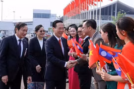Presidente de Vietnam llega a Vientiane para iniciar su visita oficial a Laos