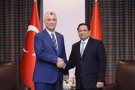 Premier vietnamita recibe al ministro turco de Comercio