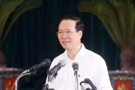 Presidente de Vietnam visita modelo de renovación rural en la provincia de Nam Dinh
