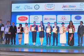 Celebran en Malasia foro de cooperación económica Vietnam-ASEAN