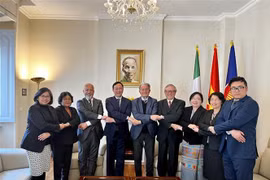 Vietnam contribuye a promover cooperación ASEAN-Italia 