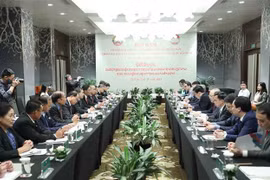 Organizaciones sociopolíticas de Vietnam y Laos aumentan intercambio de experiencias