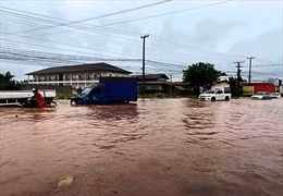 Laos advierte sobre riesgos de inundaciones y deslizamientos de tierras