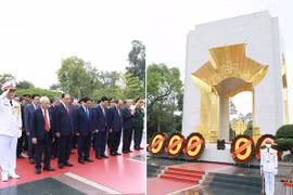 Dirigentes del Partido y Estado de Vietnam rinden homenaje al Presidente Ho Chi Minh 