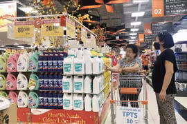 IPC de enero crece 0,52 por ciento por demanda de compras de Tet