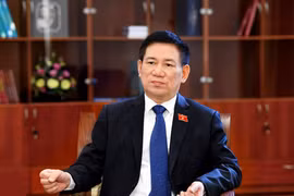 Ministro de Finanzas resalta política fiscal en crecimiento económico de Vietnam
