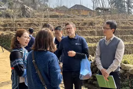 Australia se compromete a continuar ayudando al desarrollo socioeconómico en zona noroeste de Vietnam 