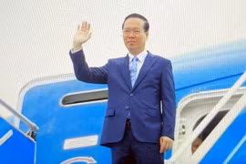 Presidente de Vietnam parte hacia Reino Unido para coronación del rey Carlos III