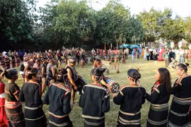 Efectúan en Hanoi programa cultural étnico con motivo del Tet 2023