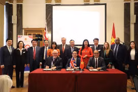 Fortalecen conexión entre Vietnam y región británica