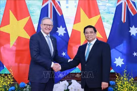 Premieres de Vietnam y Australia presencian firma de acuerdos de cooperación 
