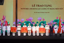 Movilizan a todas las personas a participar en lucha contra incendios en Vietnam