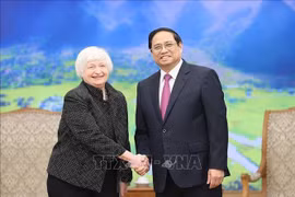 Premier vietnamita recibe a secretaria de Tesoro de EE.UU.