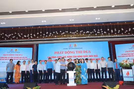 Lanzan programas dedicados a trabajadores en sector petrolero de Vietnam