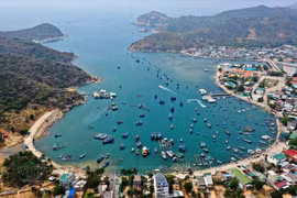 Vinh Hy: una de las cuatro bahías más hermosas de Vietnam