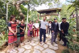 Respaldan a minorías étnicas en Vietnam en mejora de servicios ecoturísticos
