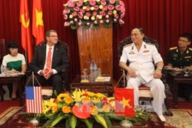 Secretario estadounidense de Defensa visita Vietnam 