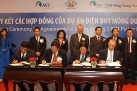AES y TKV construyen gran obra termoeléctrica