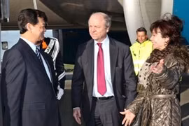 El primer ministro vietnamita, Nguyen Tan Dung, arribó el domingo a Holanda (Fuente:VNA)