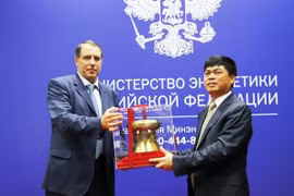 Grupos petróleos de Vietnam y Rusia impulsan cooperación