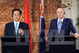 El primer ministro Nguyen Tan Dung y su homólogo neozelandés, John Key (Fuente: VNA)