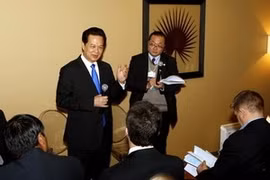 Premier vietnamita en Foro Económico Mundial