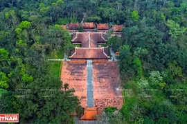 Exploran reliquia nacional de Lam Kinh en el centro de Vietnam 