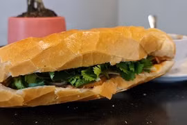 Lista de 50 mejores comidas callejeras del mundo incluye al bocadillo vietnamita 