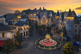 Admirable belleza moderna y pacífica de la ciudad de Da Nang