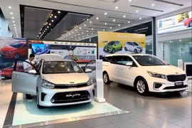 Mercado de automóviles de Vietnam registró aumento leve en julio 