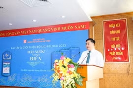 Promocionan belleza del mar e islas de Vietnam en un calendario 