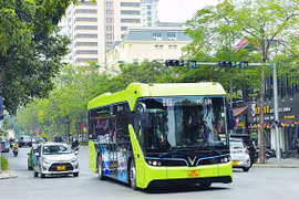 Hanoi aplica medidas para desarrollar el transporte ecológico