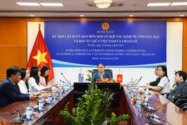 Robustecen amistad entre Vietnam y la República Oriental del Uruguay
