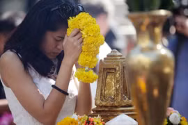  Policía Tailandia busca una sospechosa de atentado en Bangkok