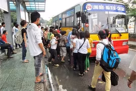 Activan seguridad para niñas vietnamitas en transporte público