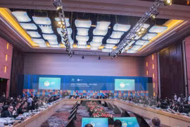 Vietnam llama a estrechar conexión entre las economías de APEC
