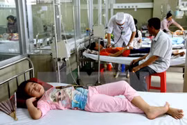 Recomienda Vietnam a ciudadanos tratamiento de dengue en hospitales