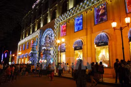 Navidad alumina cada rincón en Vietnam 