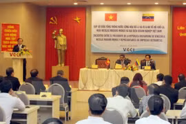 Vietnam y Venezuela miran hacia alianza energética