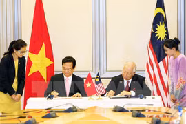 Concluye premier vietnamita visita a Malasia y Singapur